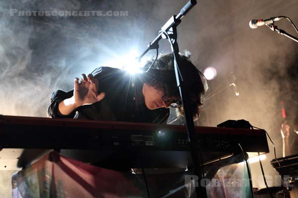 PAUL THOMAS SAUNDERS - 2014-06-12 - PARIS - Point Ephemere - 